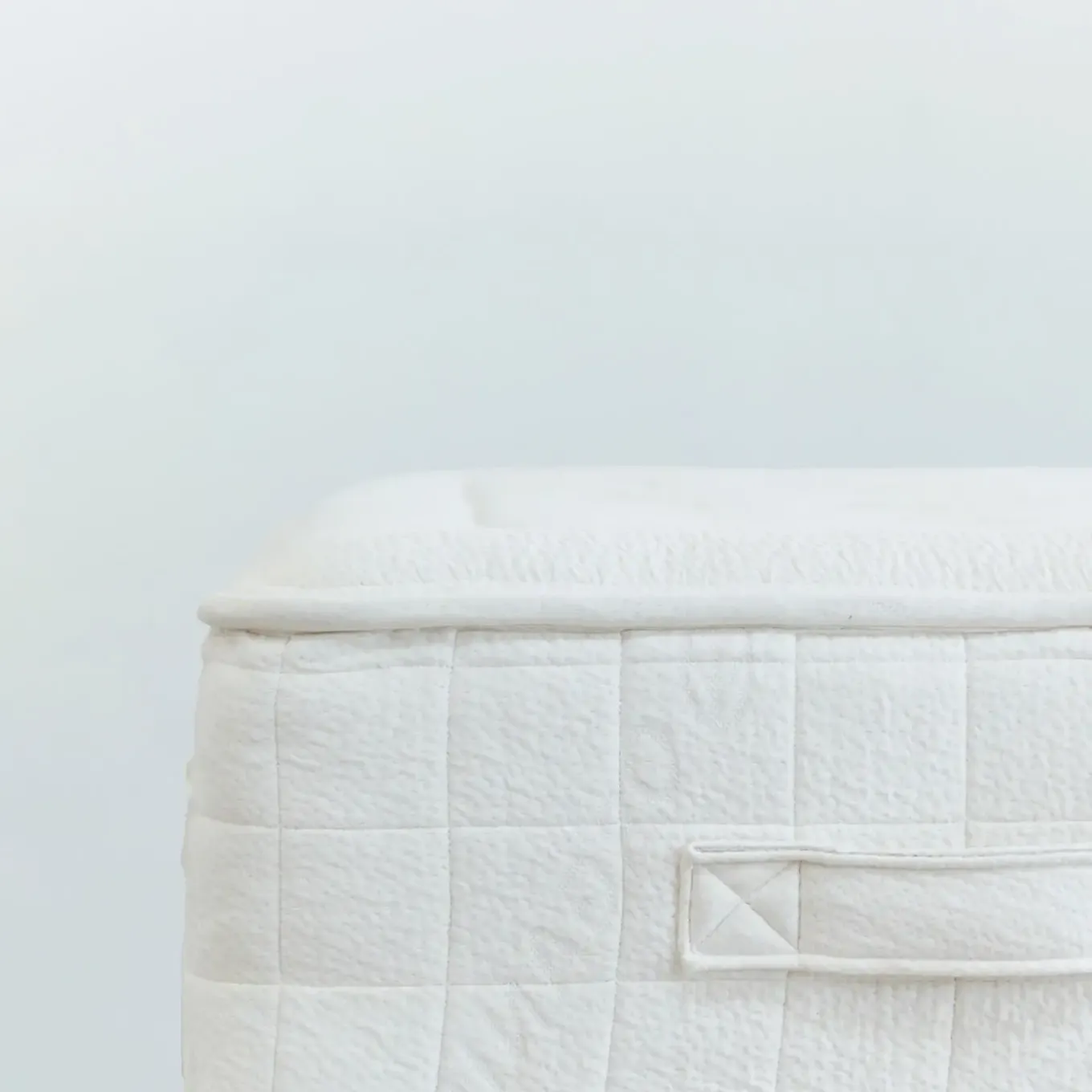 Avocado Luxury Organic Firm Eastern King Mattress