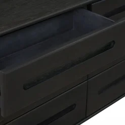 Beckett Dresser