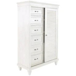 East Bay Gentleman's Chest