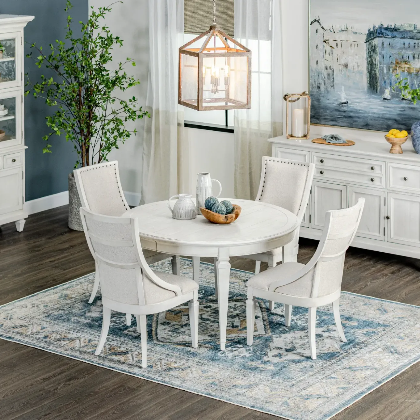 East Bay Round Dining Set