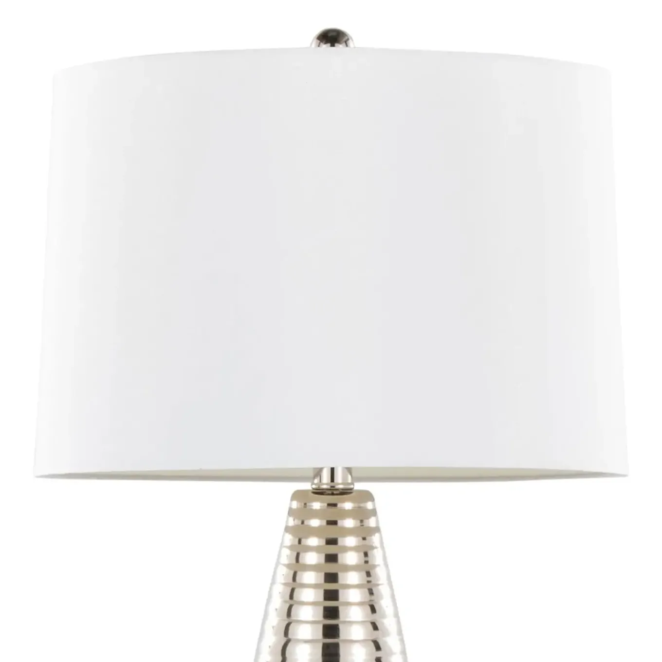 Griffin Lamp