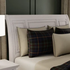 Hanover Bed