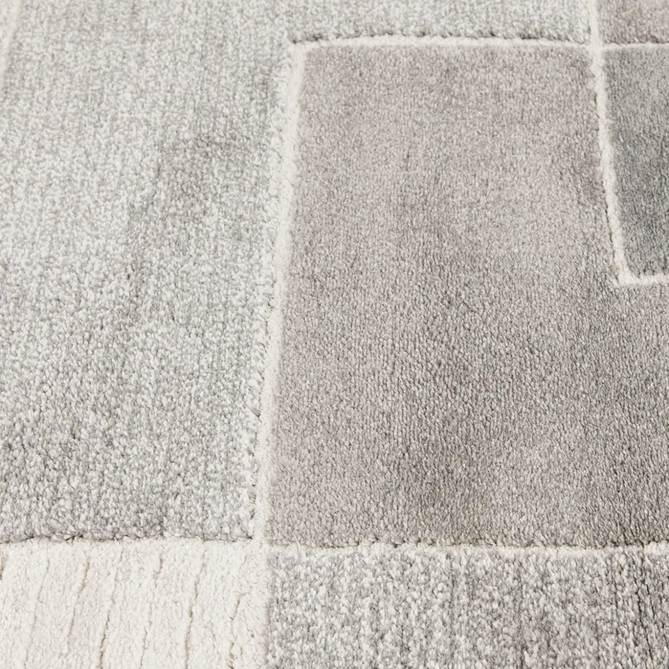 Kos Area Rug