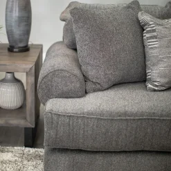 Pearson 2pc Sectional