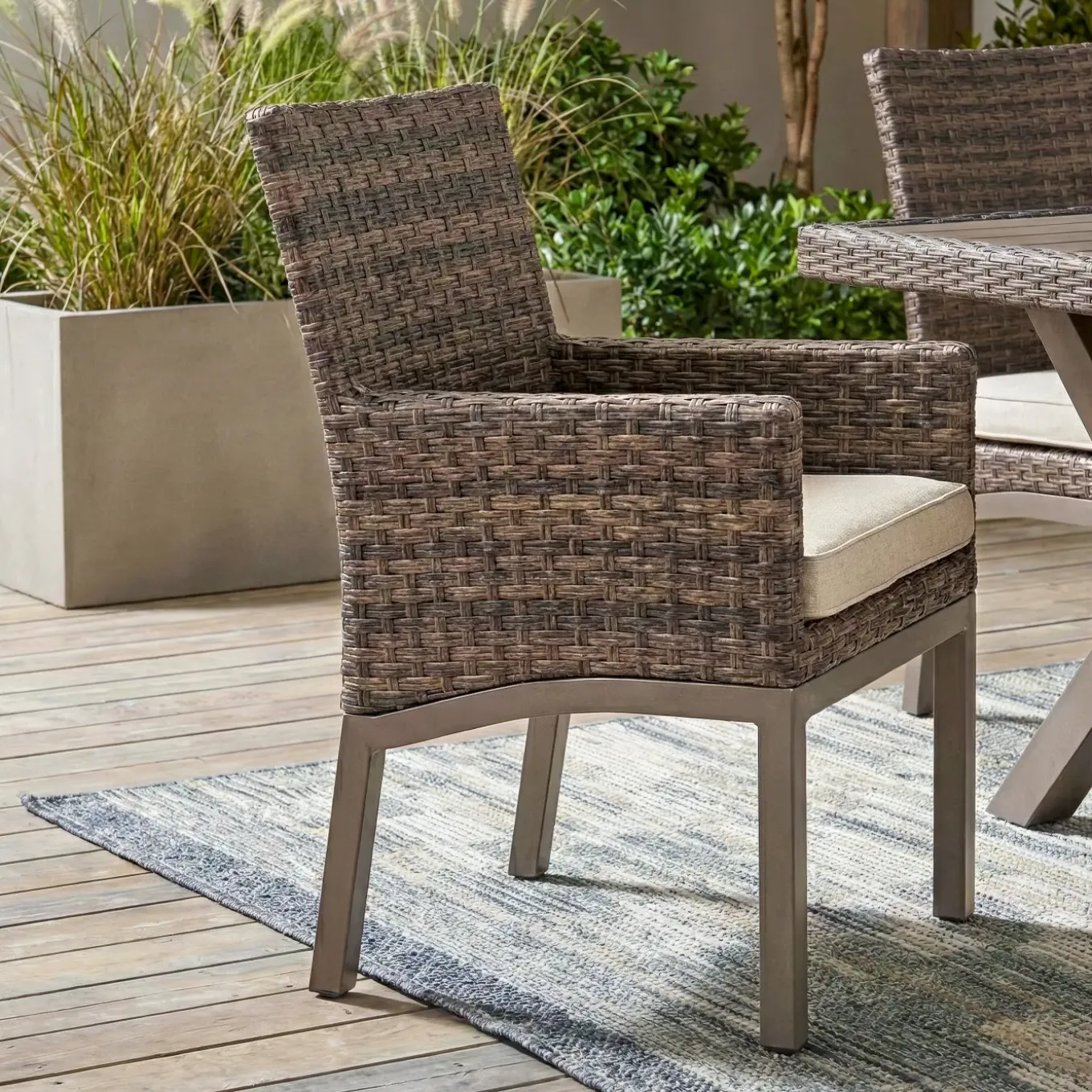Puerto Nuevo Outdoor Armchair