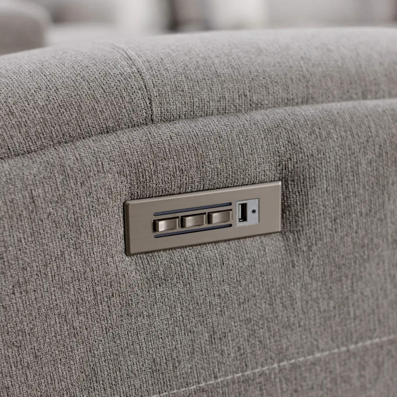 Riverdale Zero G Power Reclining Console Loveseat