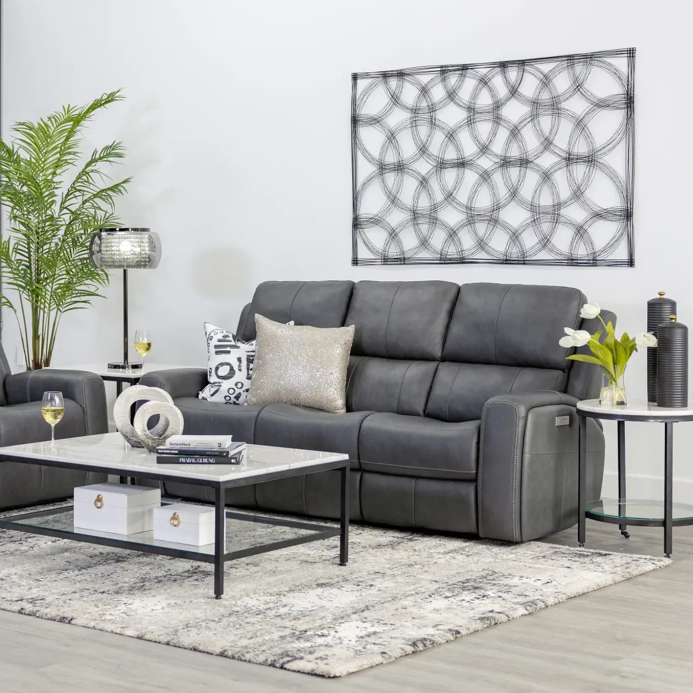 Riverdale Zero G Power Reclining Sofa with Power Lumbar