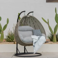 Sea Wall Outdoor Double Basket Chair