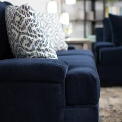 Turner Loveseat