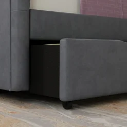 Vera Daybed
