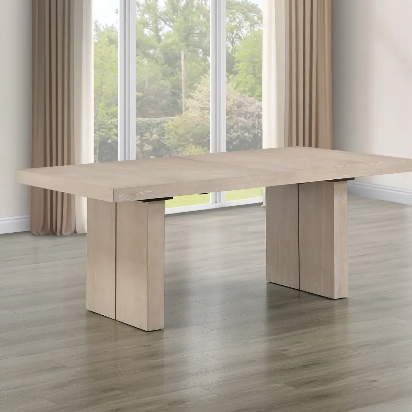 Winslow Extendable 78"-96" Dining Table